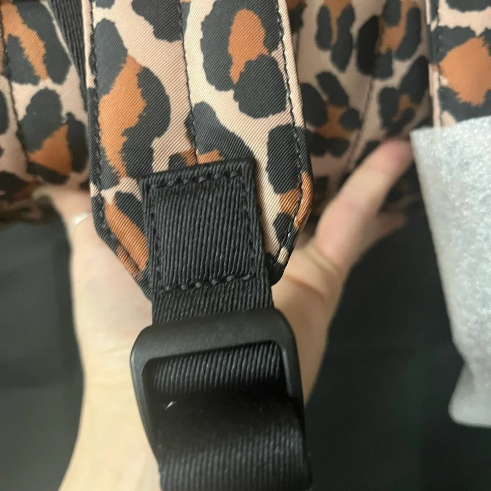 Kate Spade Spotted Leopard Backpack NWT - Picture 8 of 13